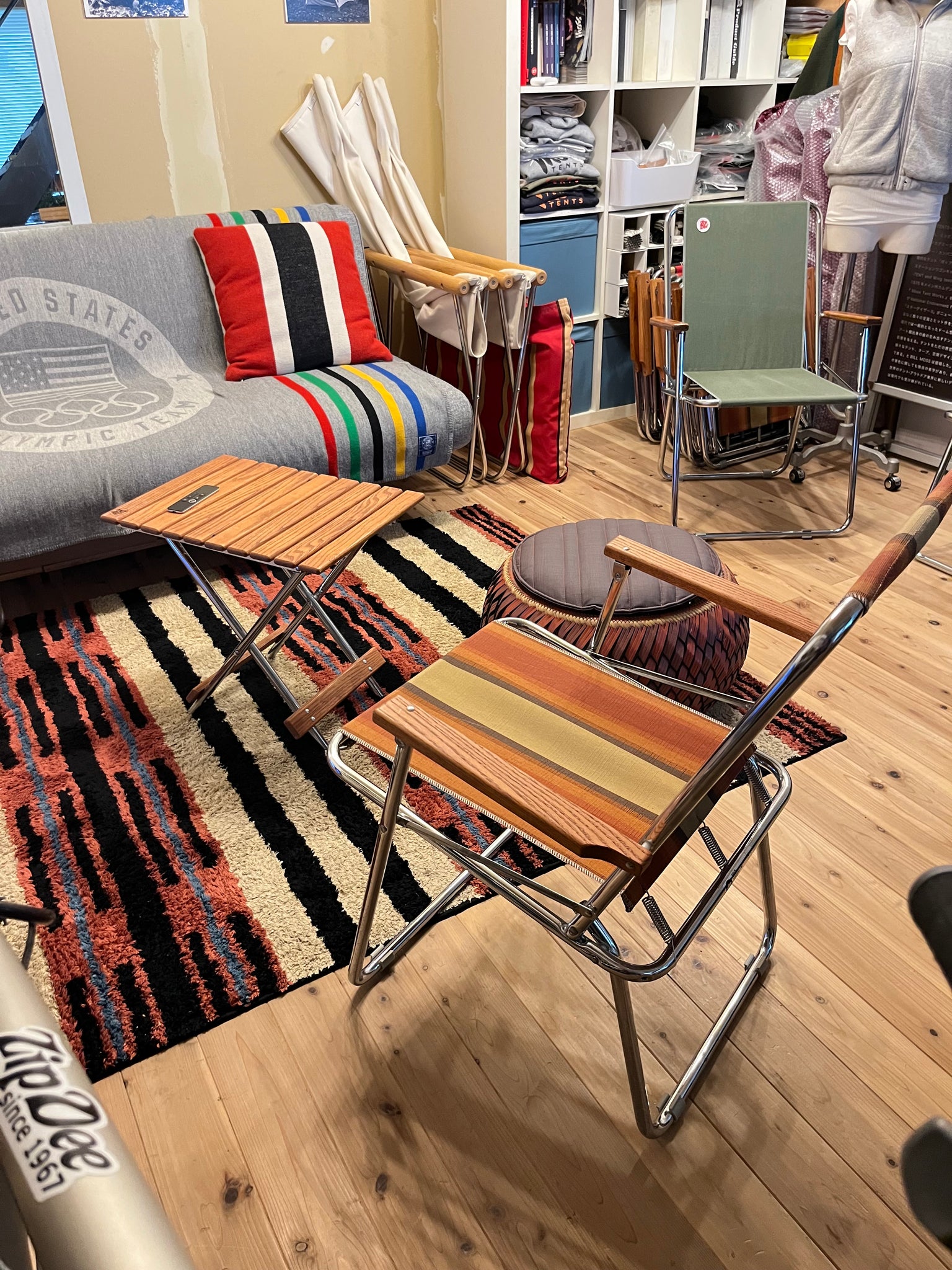 ★ジモティ割あり★  4段ラック ライトブラウン H155.5×D46×W91 クリーニング済み HJ108 ZipDee CHAIR col. 4857 [Colonnade Redwood] – ZipDee Awning & Chair